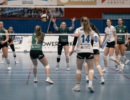 Pölkky näytti kaapin paikan JymyVolleyn kotisalissa